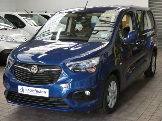 2025 Vauxhall Combo Life