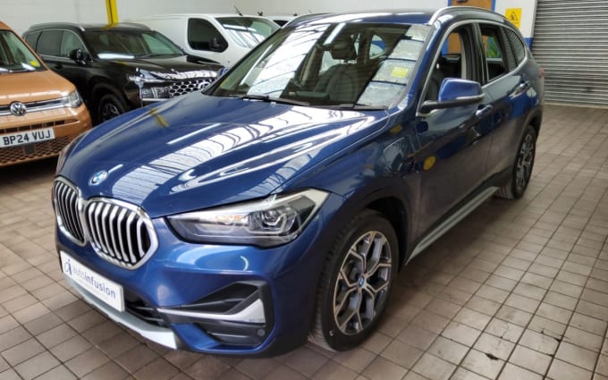 2025 BMW X1