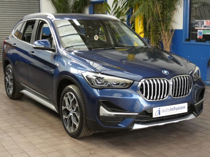 2025 BMW X1