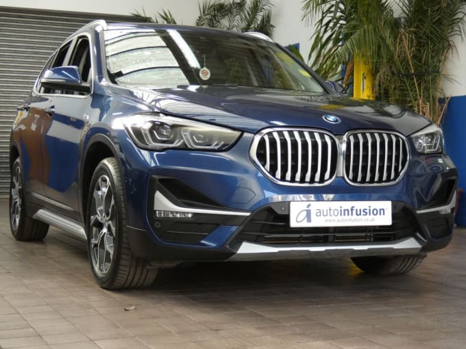 2025 BMW X1