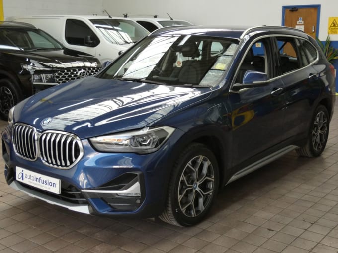 2025 BMW X1