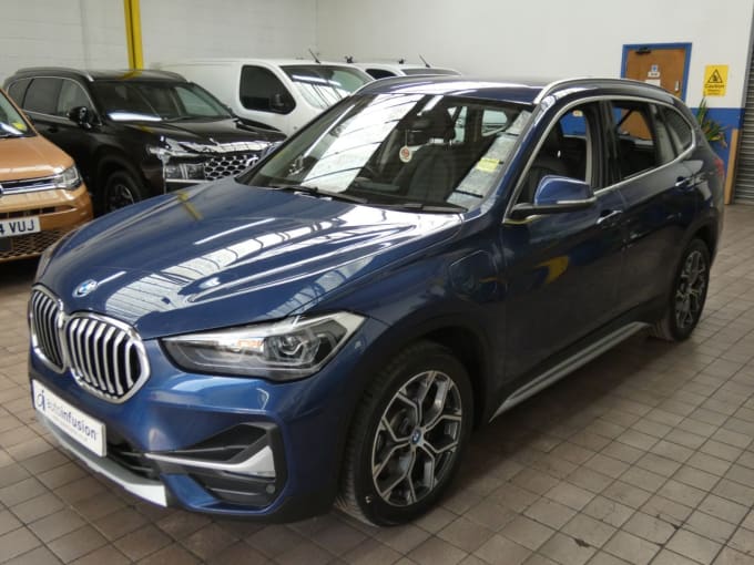 2025 BMW X1