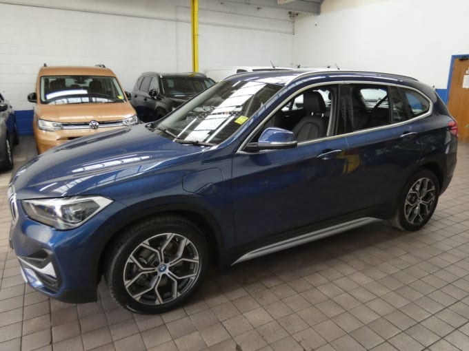 2025 BMW X1