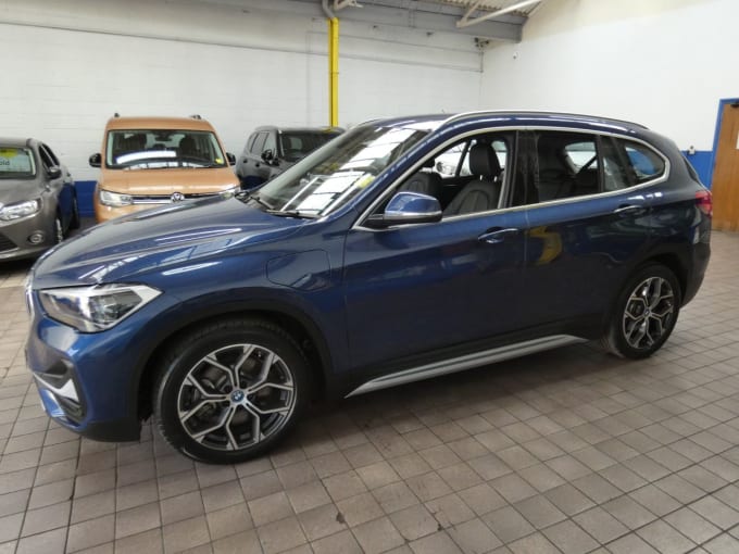 2025 BMW X1