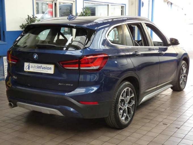 2025 BMW X1