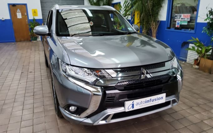 2025 Mitsubishi Outlander