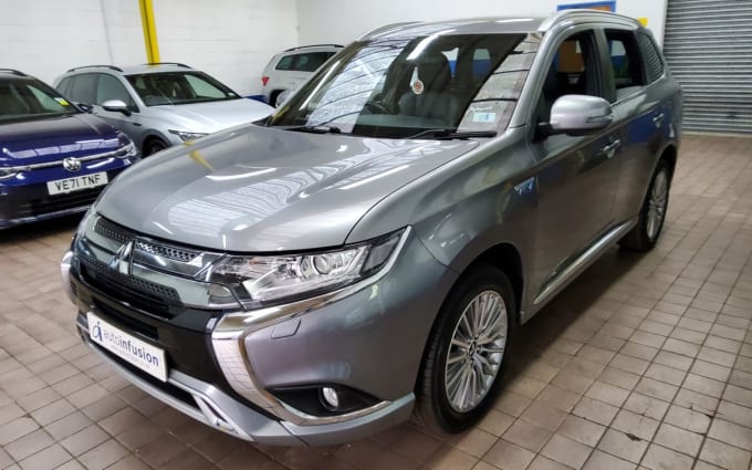 2025 Mitsubishi Outlander