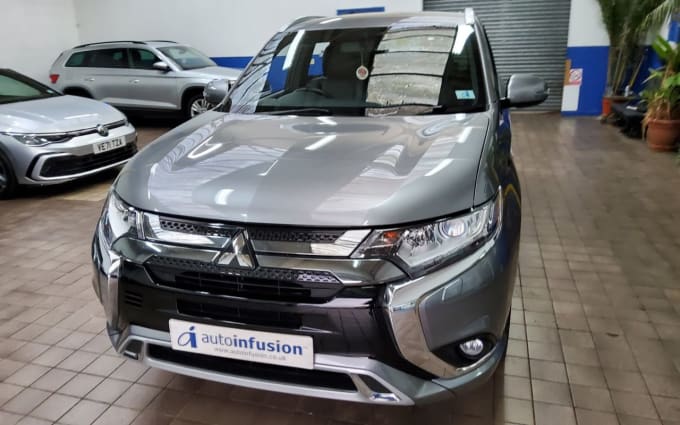 2025 Mitsubishi Outlander