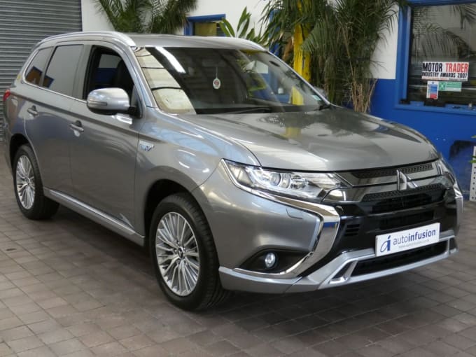 2025 Mitsubishi Outlander