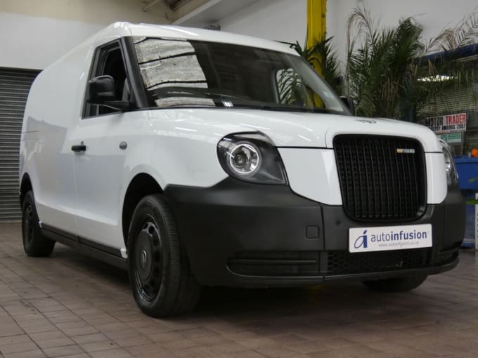 2025 Levc Vn5