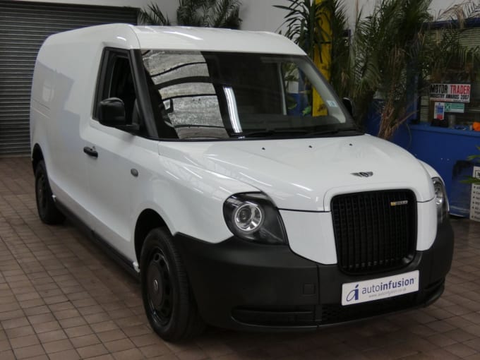 2025 Levc Vn5