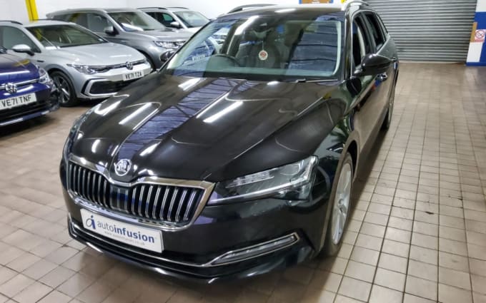 2025 Skoda Superb