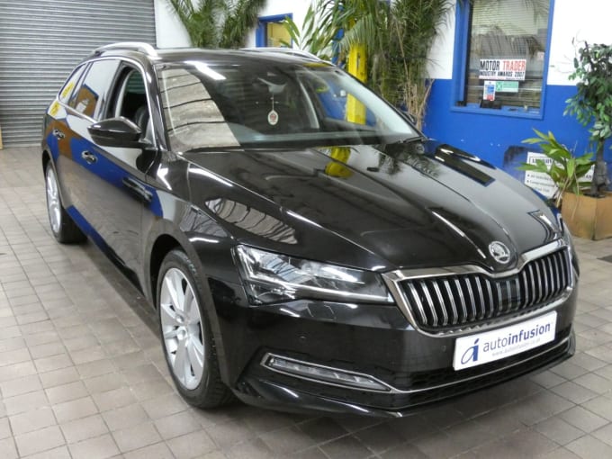 2025 Skoda Superb