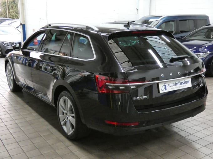 2025 Skoda Superb