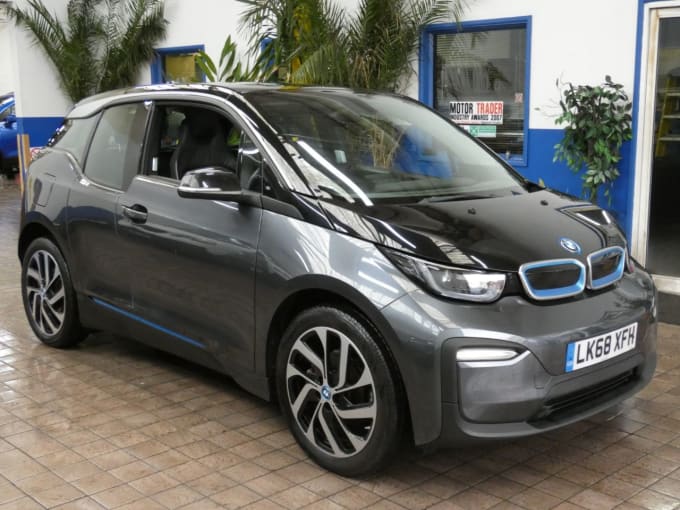 2025 BMW I3