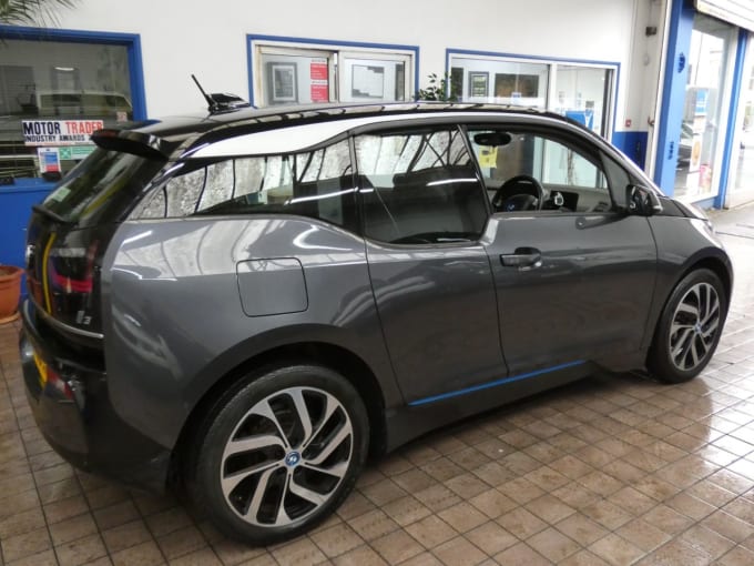 2025 BMW I3