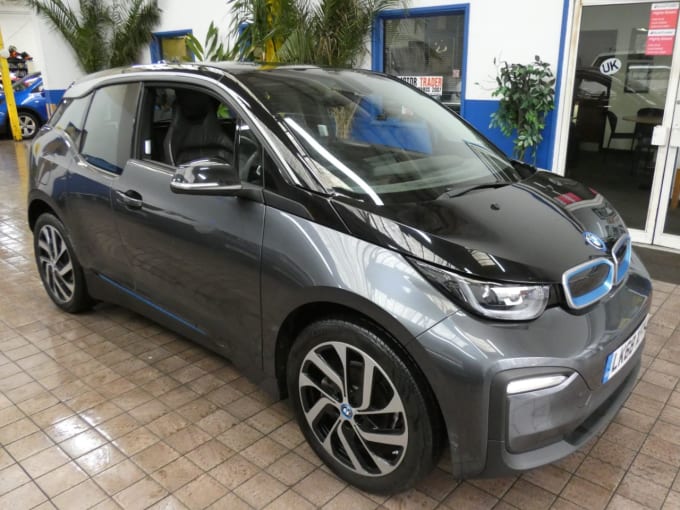 2025 BMW I3