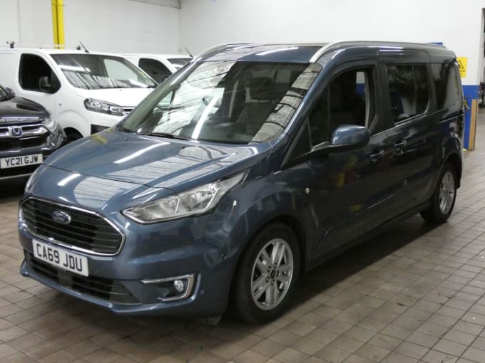 2025 Ford Grand Tourneo Connect