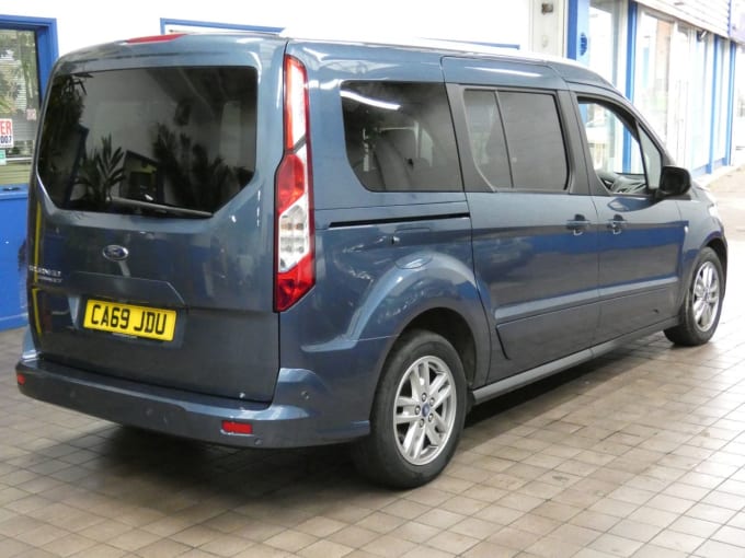 2025 Ford Grand Tourneo Connect