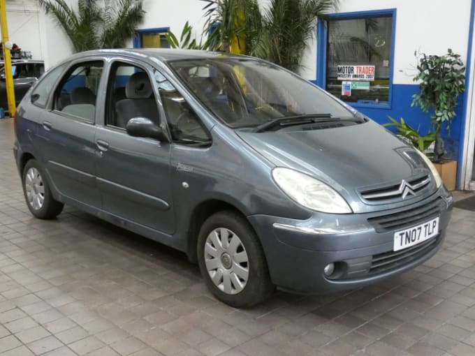 2025 Citroen Xsara Picasso