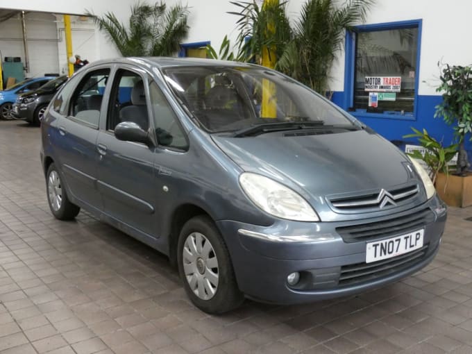 2025 Citroen Xsara Picasso