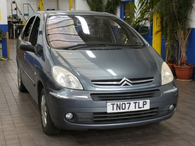 2025 Citroen Xsara Picasso