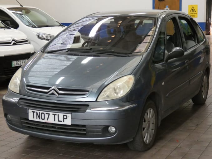 2025 Citroen Xsara Picasso