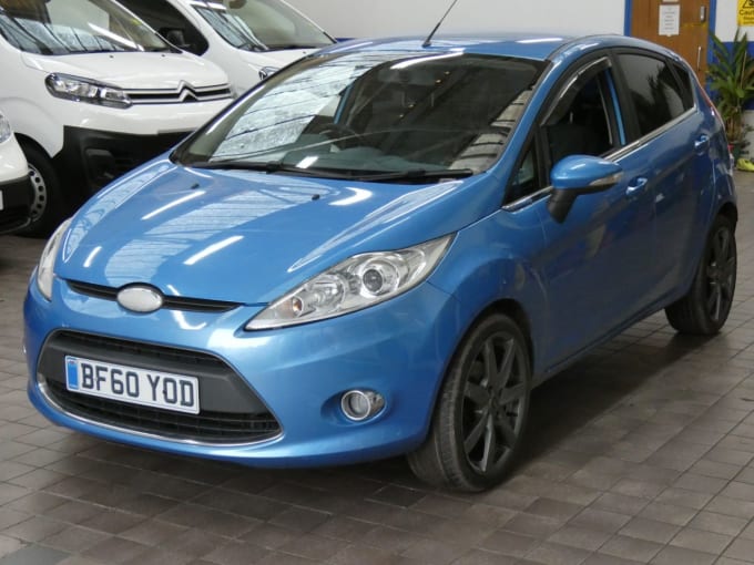 2025 Ford Fiesta