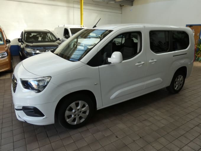 2025 Vauxhall Combo Life