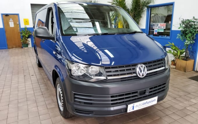 2025 Volkswagen Transporter