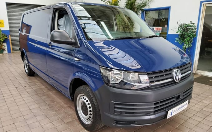 2025 Volkswagen Transporter