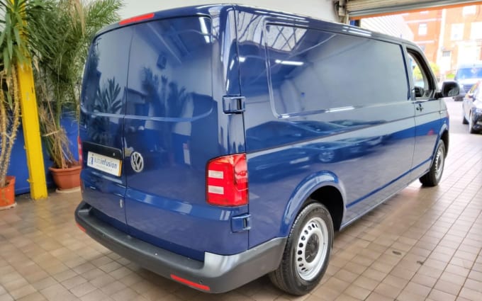 2025 Volkswagen Transporter