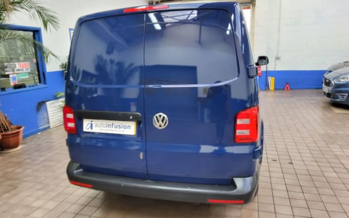 2025 Volkswagen Transporter