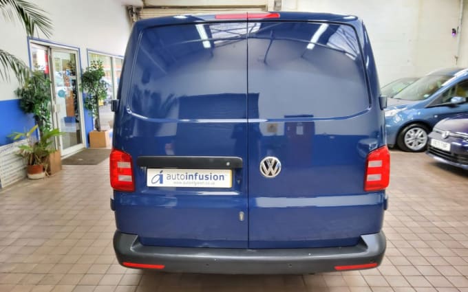 2025 Volkswagen Transporter