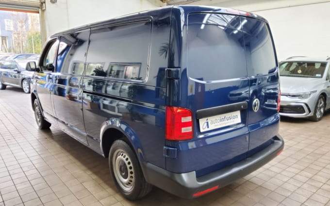 2025 Volkswagen Transporter