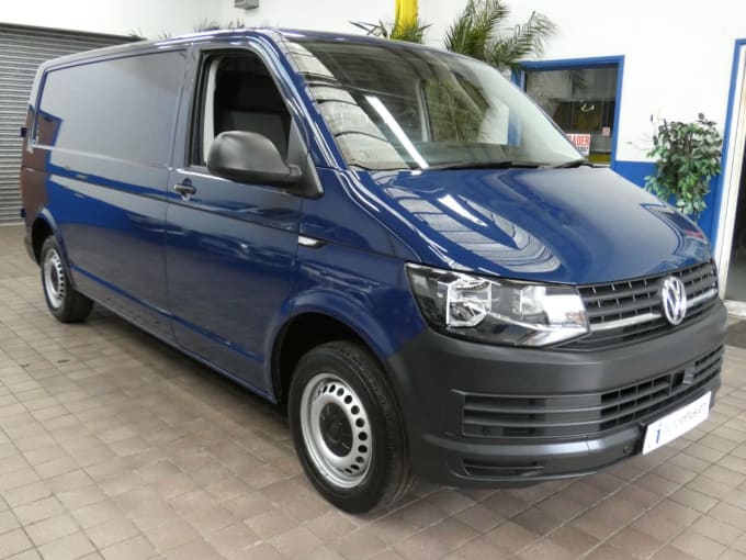 2025 Volkswagen Transporter