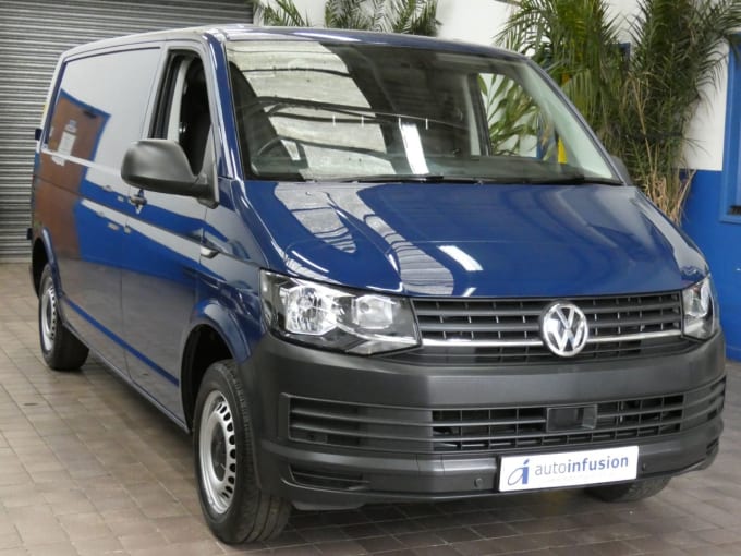 2025 Volkswagen Transporter