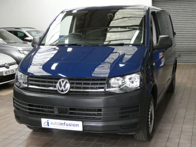 2025 Volkswagen Transporter