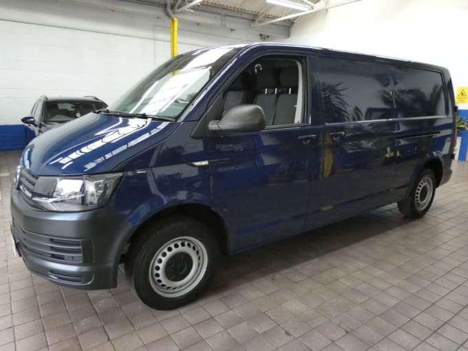 2025 Volkswagen Transporter