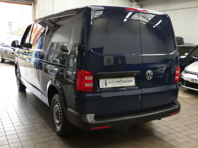 2025 Volkswagen Transporter