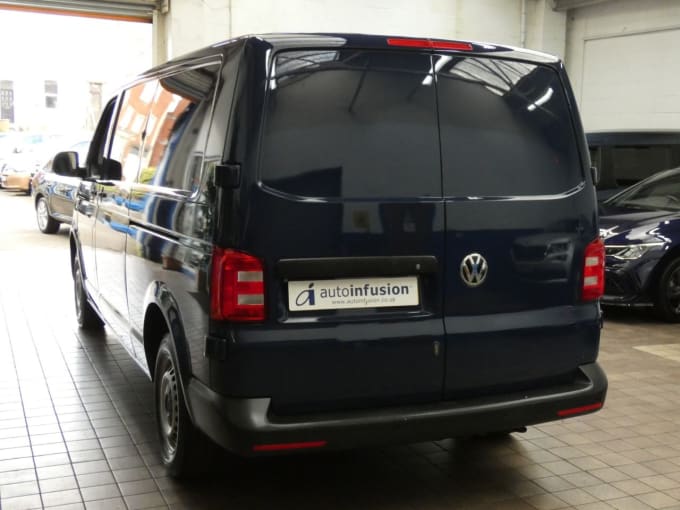 2025 Volkswagen Transporter