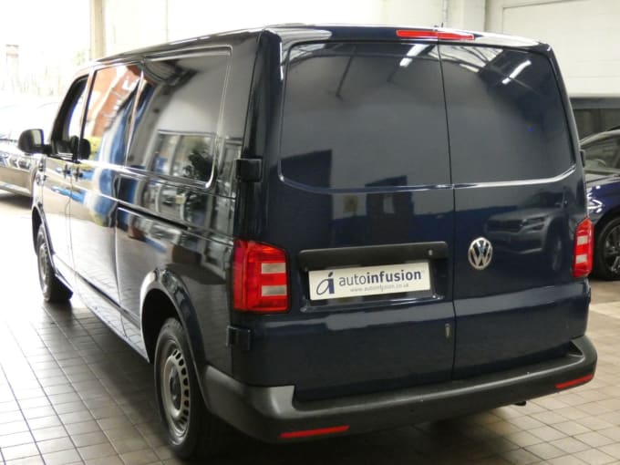 2025 Volkswagen Transporter