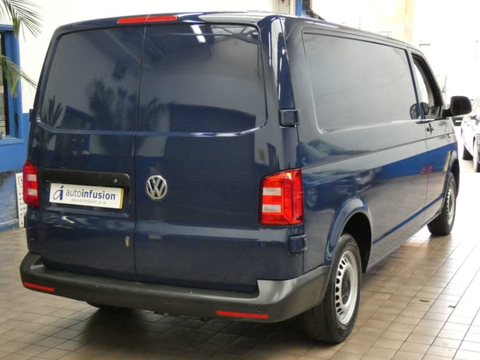 2025 Volkswagen Transporter