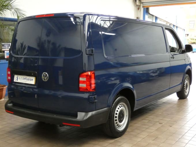 2025 Volkswagen Transporter