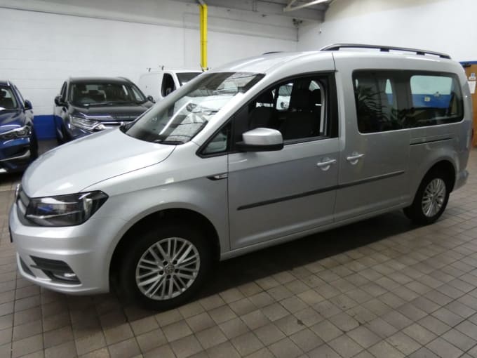 2025 Volkswagen Caddy Maxi Life