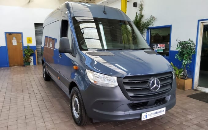 2025 Mercedes-benz Esprinter