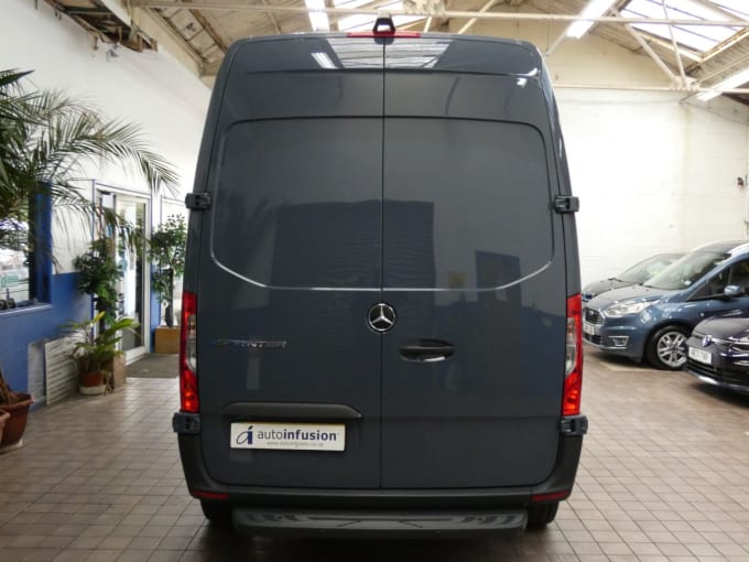 2025 Mercedes-benz Esprinter