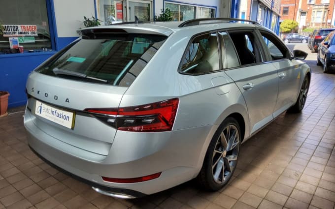 2025 Skoda Superb