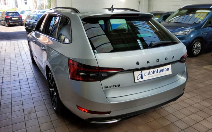 2025 Skoda Superb