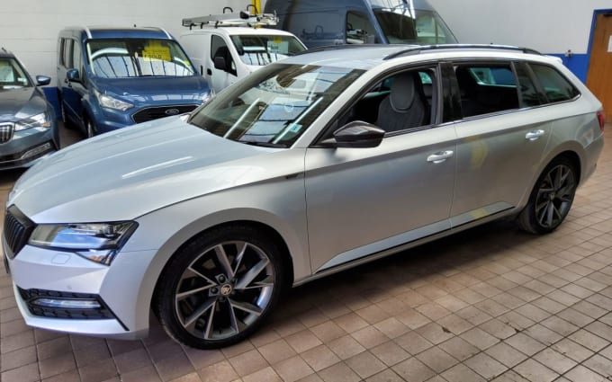 2025 Skoda Superb